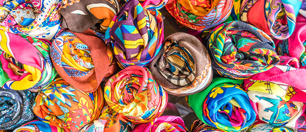 AuraAround - Women wear and Personal care promo